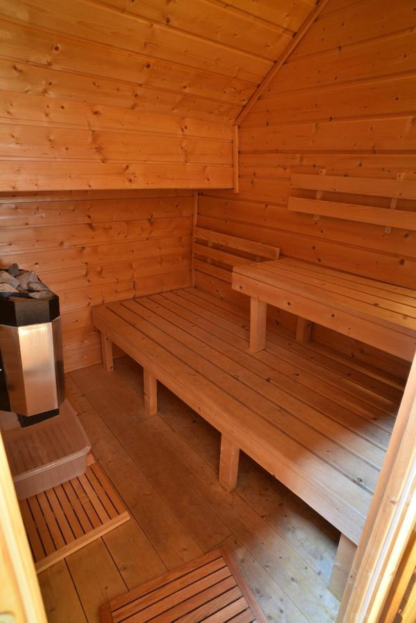 Gite Le Douglas, Vignoble Et Reculees Du Jura - Avec Sauna Lavigny Exteriér fotografie