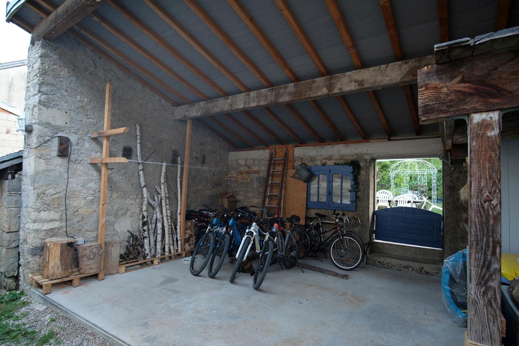 Gite Le Douglas, Vignoble Et Reculees Du Jura - Avec Sauna Lavigny Exteriér fotografie